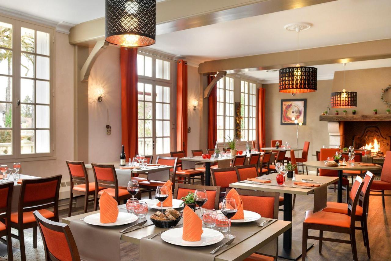 Logis Hôtel Restaurant Le Parc Sologne Salbris Extérieur photo